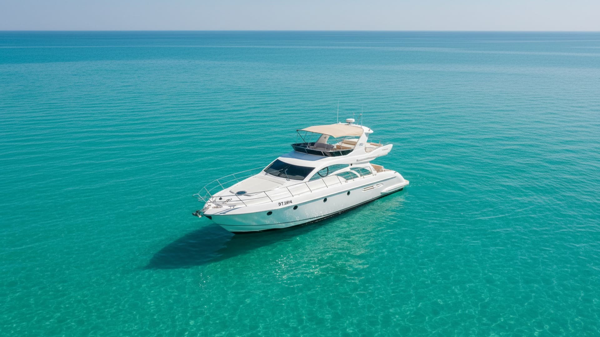 Sapphire Navigator 50 ft aerial view, Dubai Marina yacht